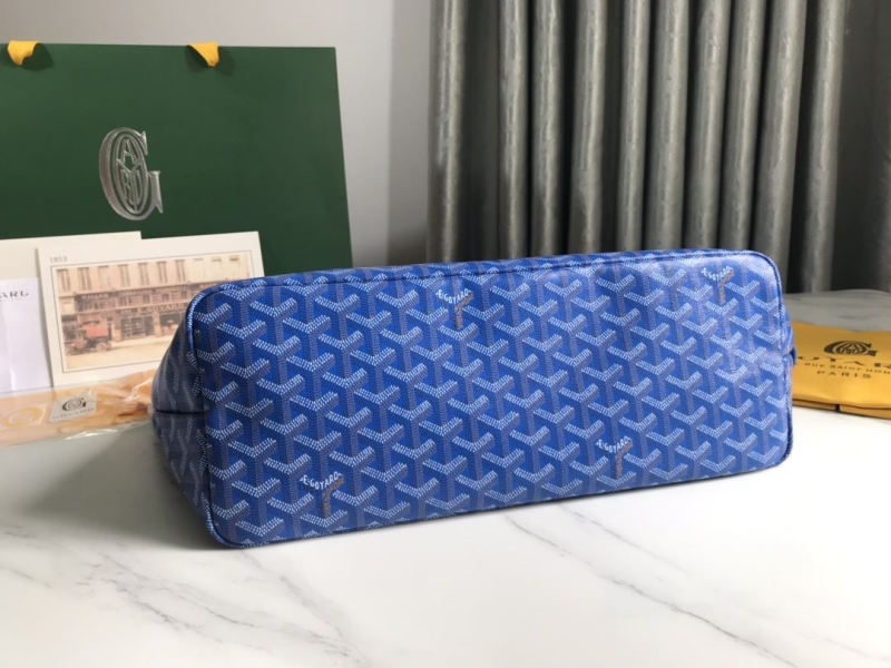 Goyard Pet Bags